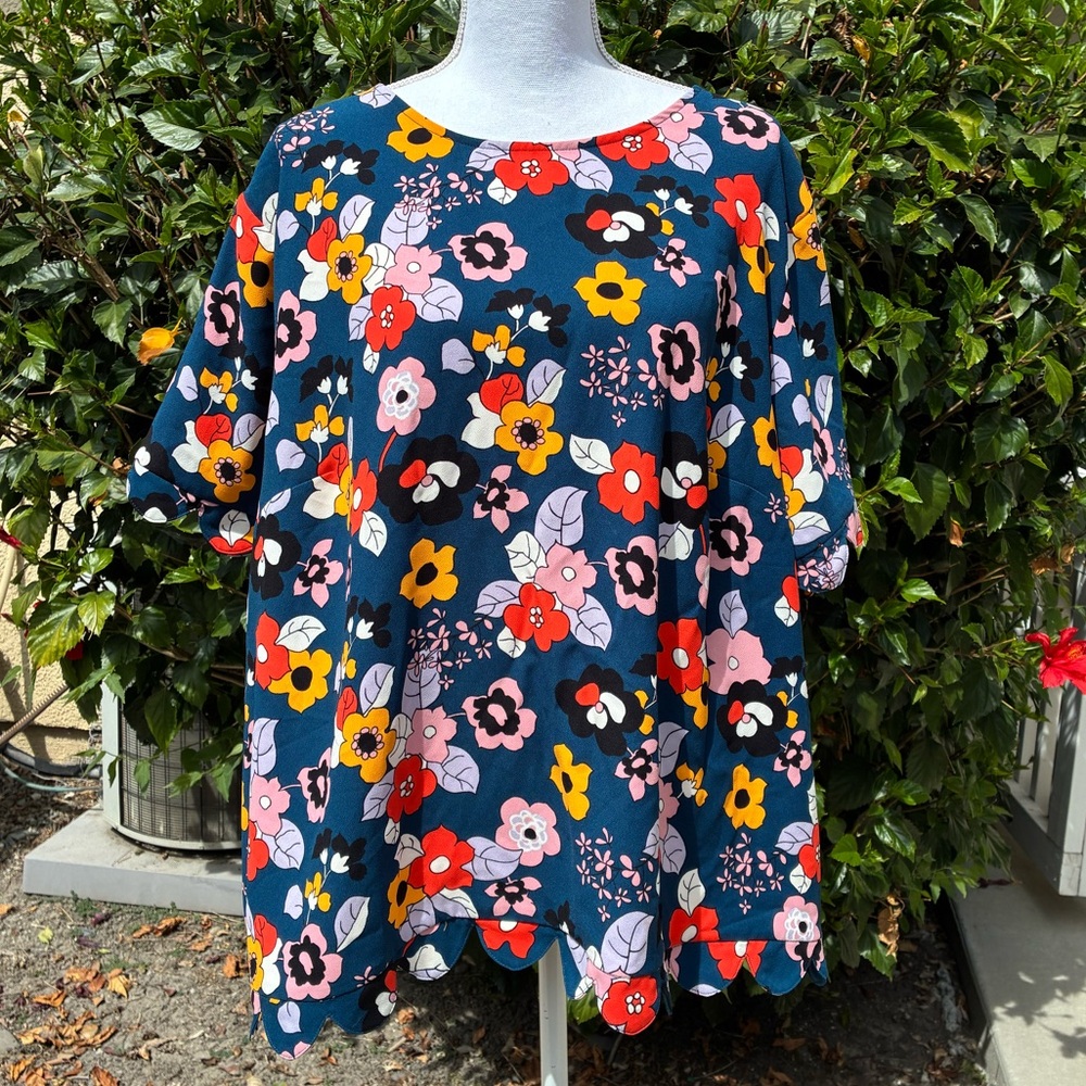 Victoria Beckham for Target Navy Floral Scallop Hem Tunic Size 3X
